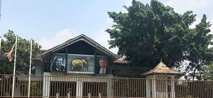 මැණිකක් සේ සිරිකොත රකින ධනපාල කවුද?