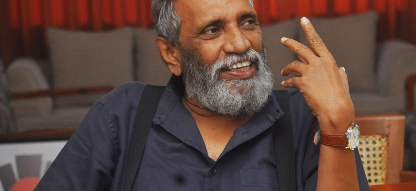 ලොකුම අවුල දේශපාලනඥයන් දේශපාලනය නොකිරීම